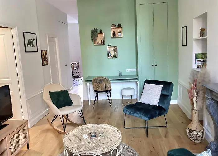 Le Divio - Homillesime アパート